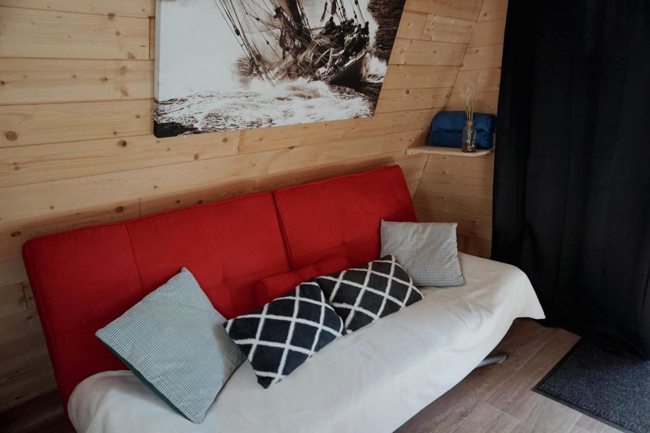 Le Chalet Tipi Avec Jacuzzi Et Jardin トロワ エクステリア 写真