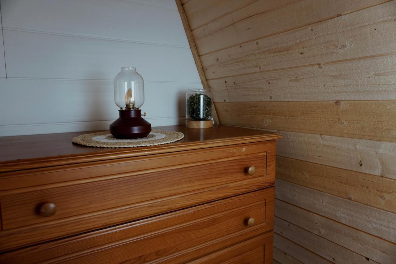 Le Chalet Tipi Avec Jacuzzi Et Jardin トロワ エクステリア 写真