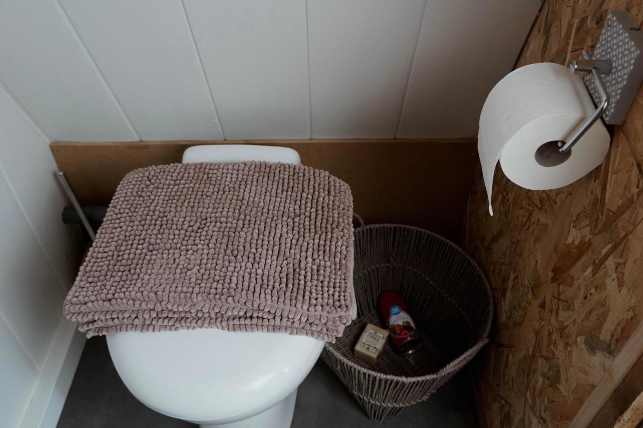 Le Chalet Tipi Avec Jacuzzi Et Jardin トロワ エクステリア 写真