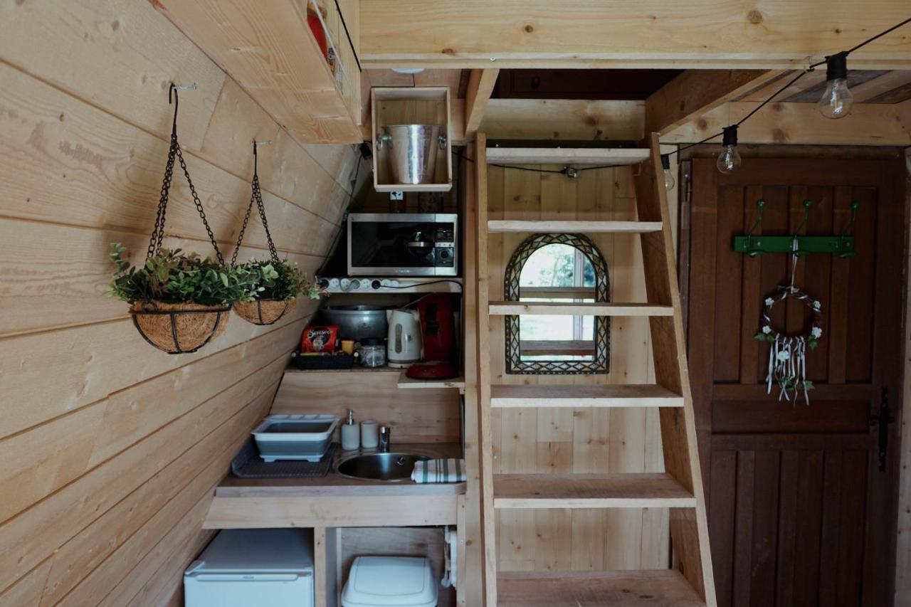 Le Chalet Tipi Avec Jacuzzi Et Jardin トロワ エクステリア 写真